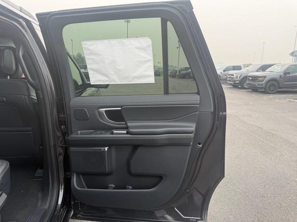 New 2027 Ford Expedition Max Platinum w/ Stealth Performance Package AWD/4WD image 57