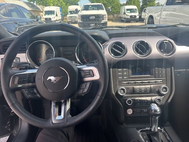 Used 2015 Ford Mustang GT RWD image 11