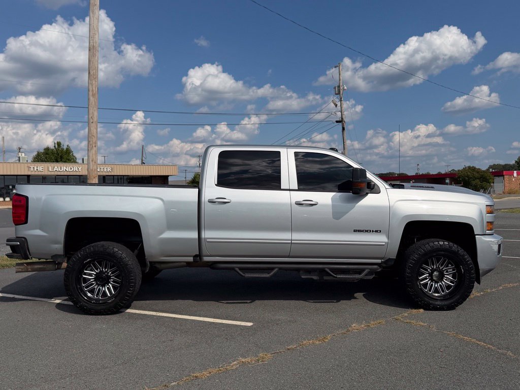 Used 2018 Chevrolet Silverado 2500 LT w/ LT Fleet Convenience Package AWD/4WD image 2