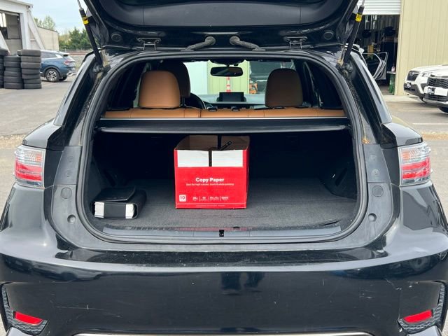 Used 2014 Lexus CT 200h w/ F Sport w/Nuluxe Interior image 12