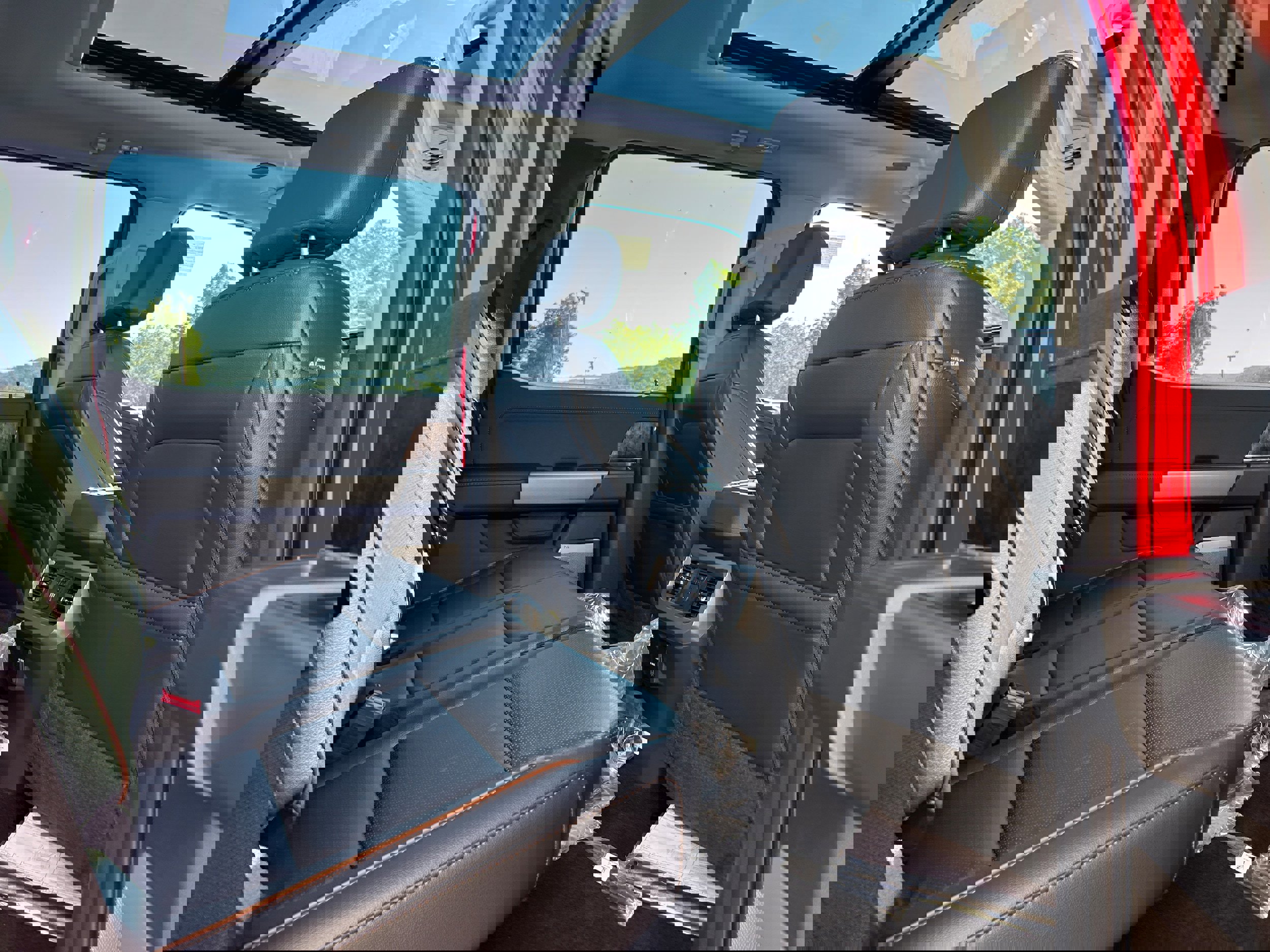 New 2026 Ford F350 Lariat image 45