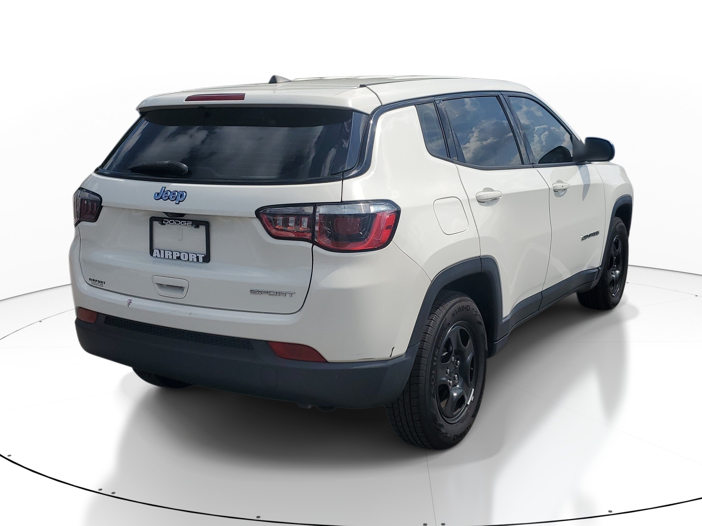 Used 2020 Jeep Compass Sport w/ Tech Group FWD image 6