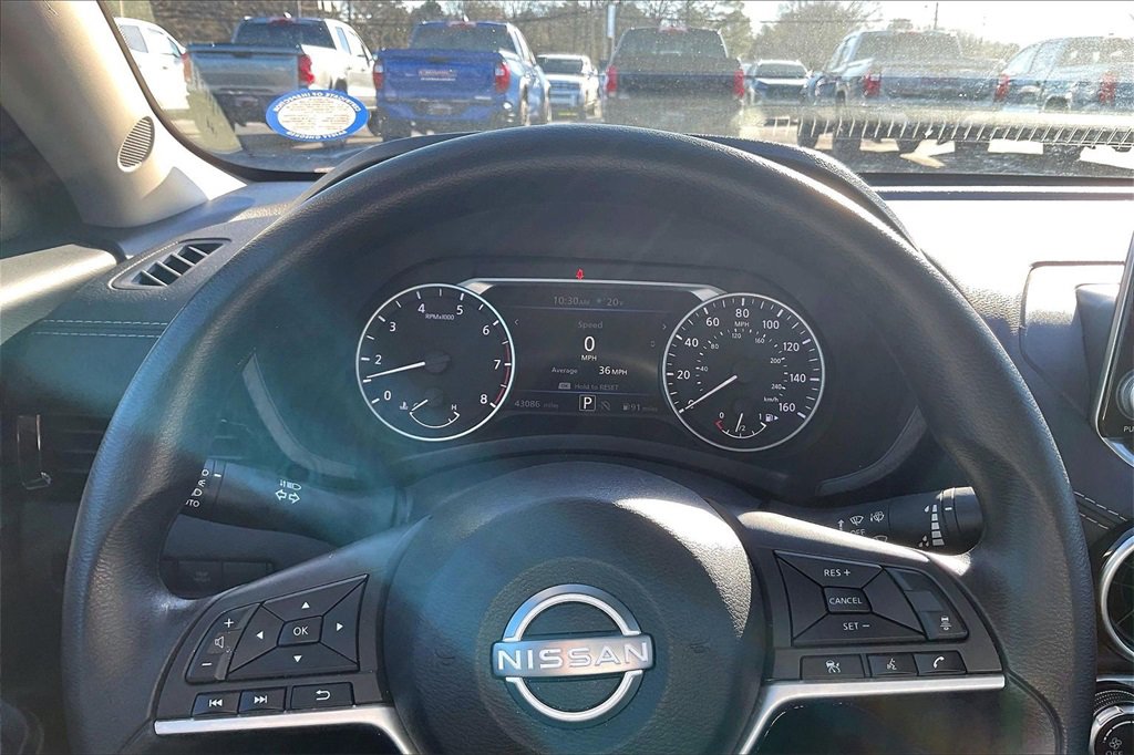 Used 2024 Nissan Sentra SV image 13