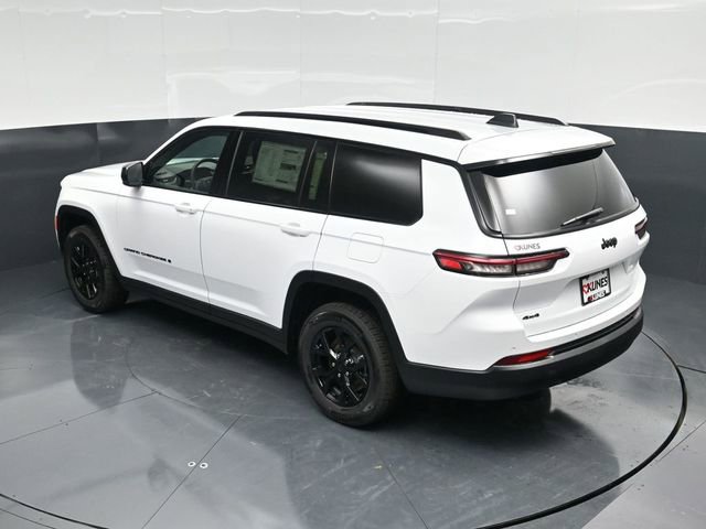 New 2025 Jeep Grand Cherokee L Laredo image 47