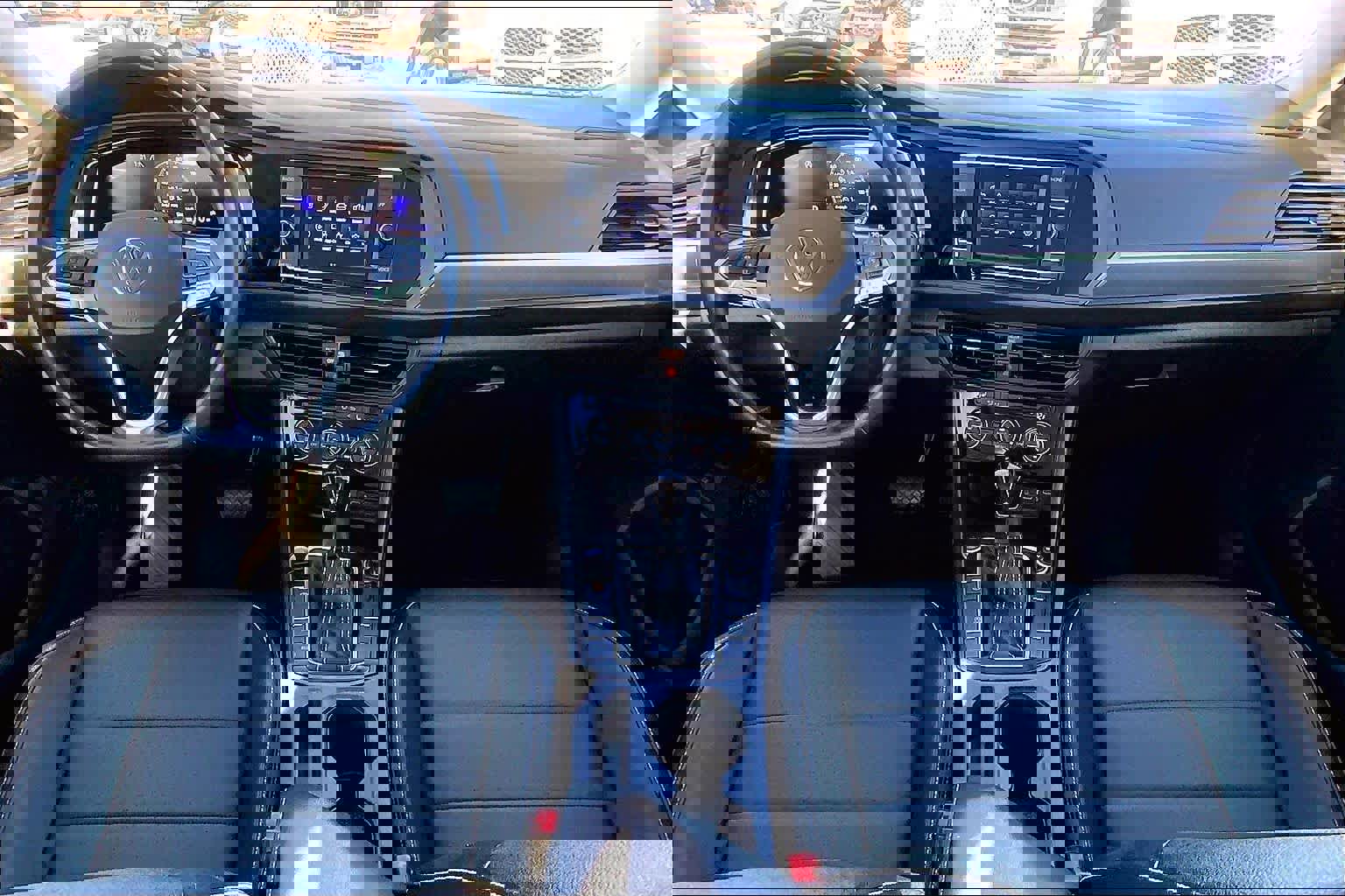 Used 2024 Volkswagen Jetta SE image 16