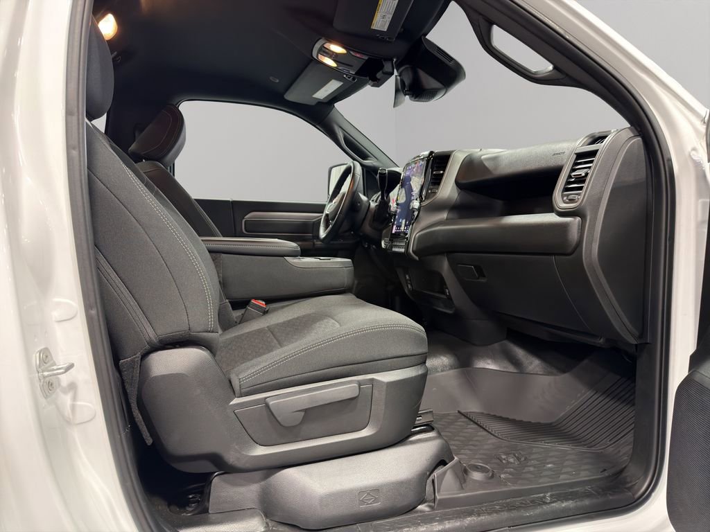 Used 2025 RAM 3500 Tradesman image 16