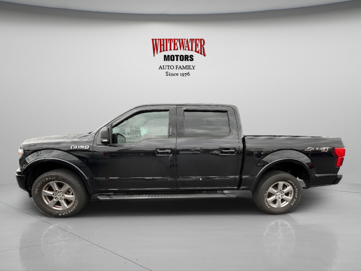 Used 2019 Ford F150 XLT w/ Equipment Group 302A Luxury AWD/4WD image 3