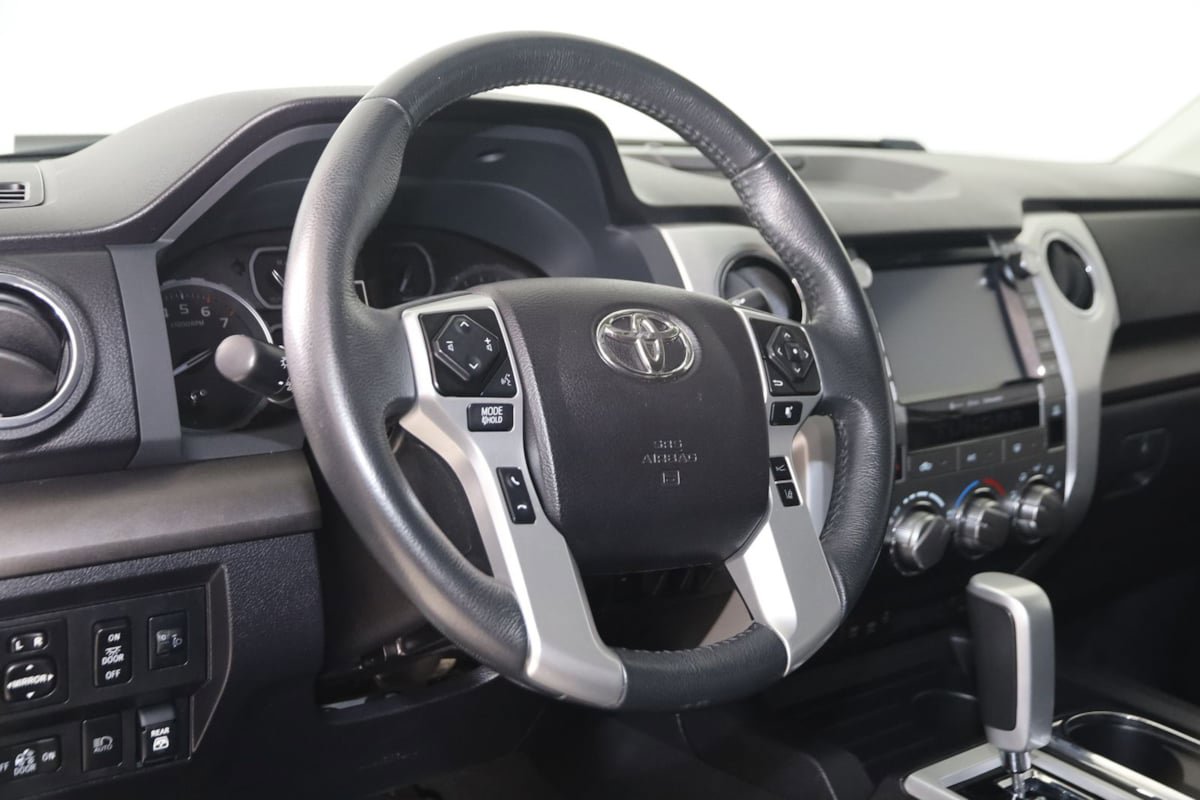 Used 2021 Toyota Tundra SR5 w/ SR5 Leather Package AWD/4WD image 6
