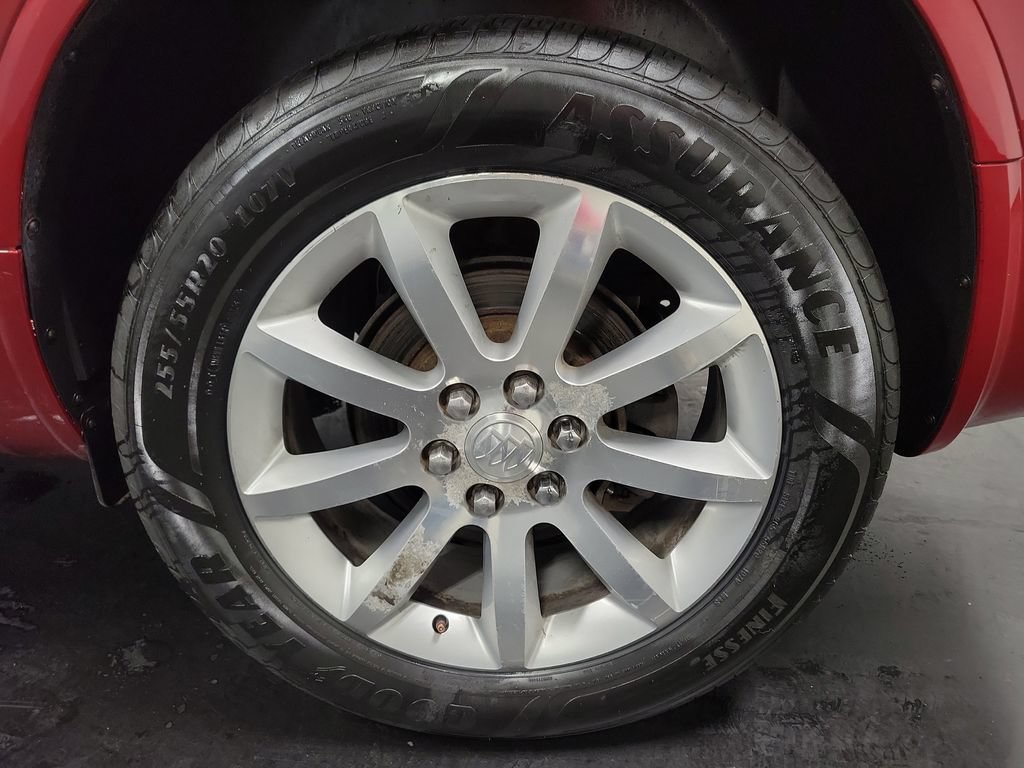 Used 2014 Buick Enclave Leather FWD image 11