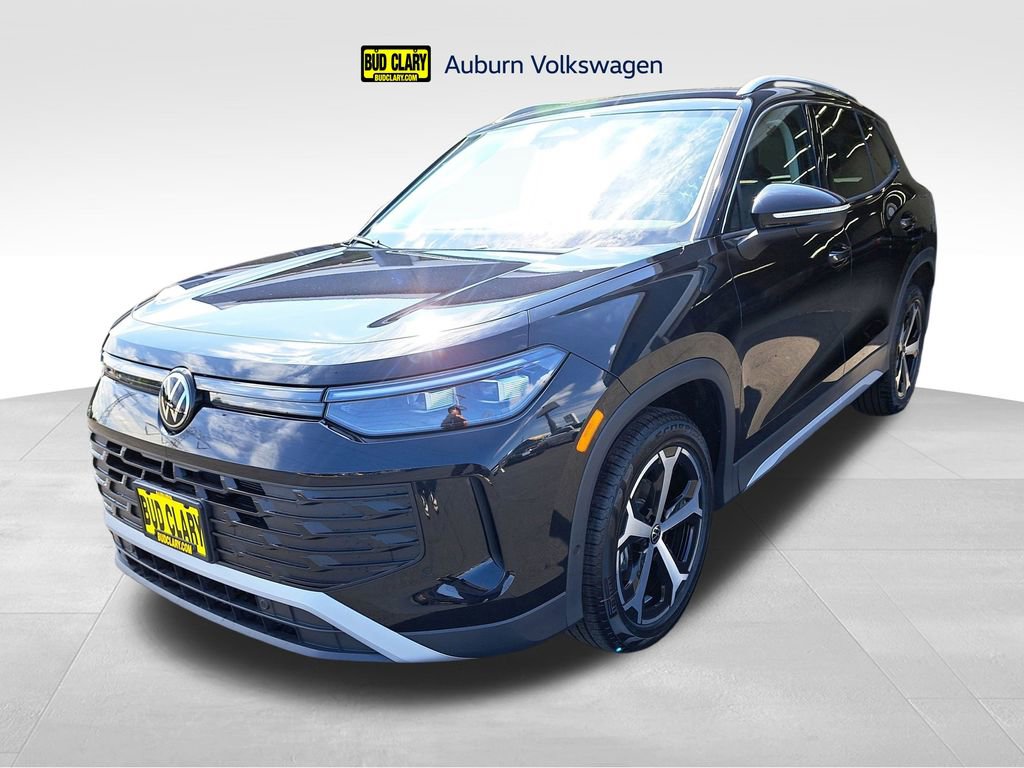 New 2025 Volkswagen Tiguan SE FWD image 1