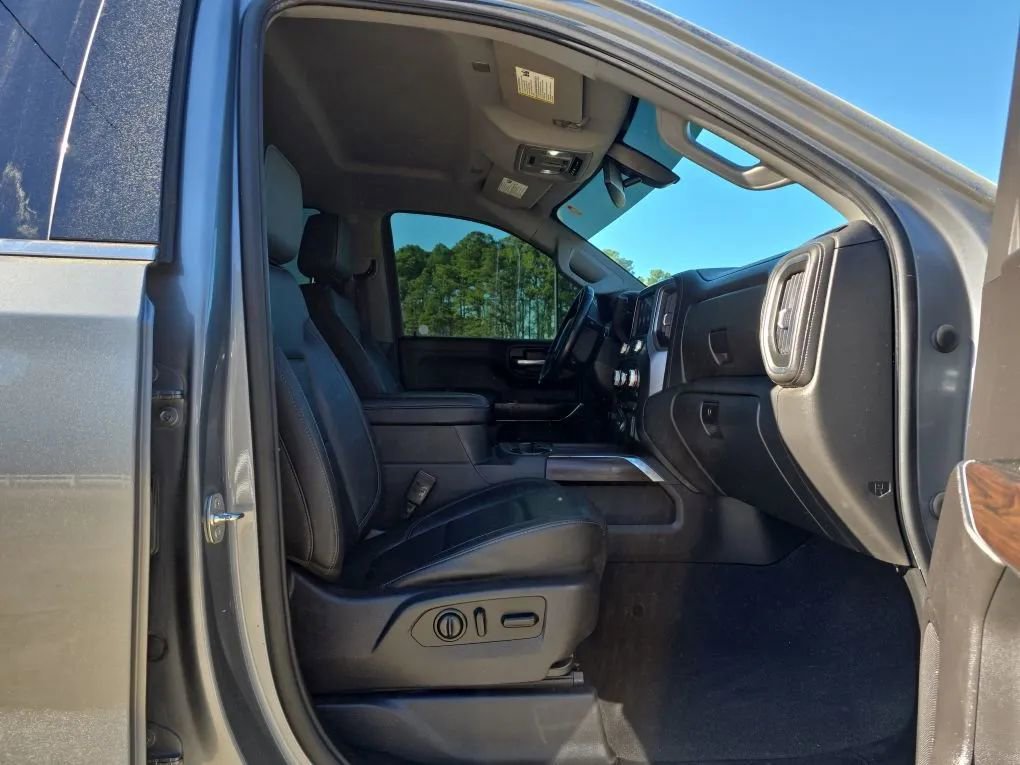 Used 2019 GMC Sierra 1500 SLT w/ SLT Premium Package image 47