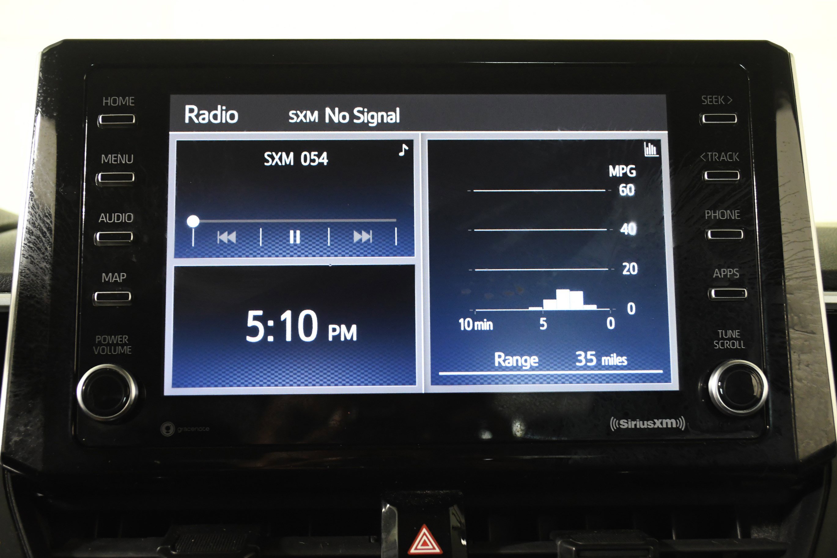 Used 2021 Toyota Corolla LE image 17