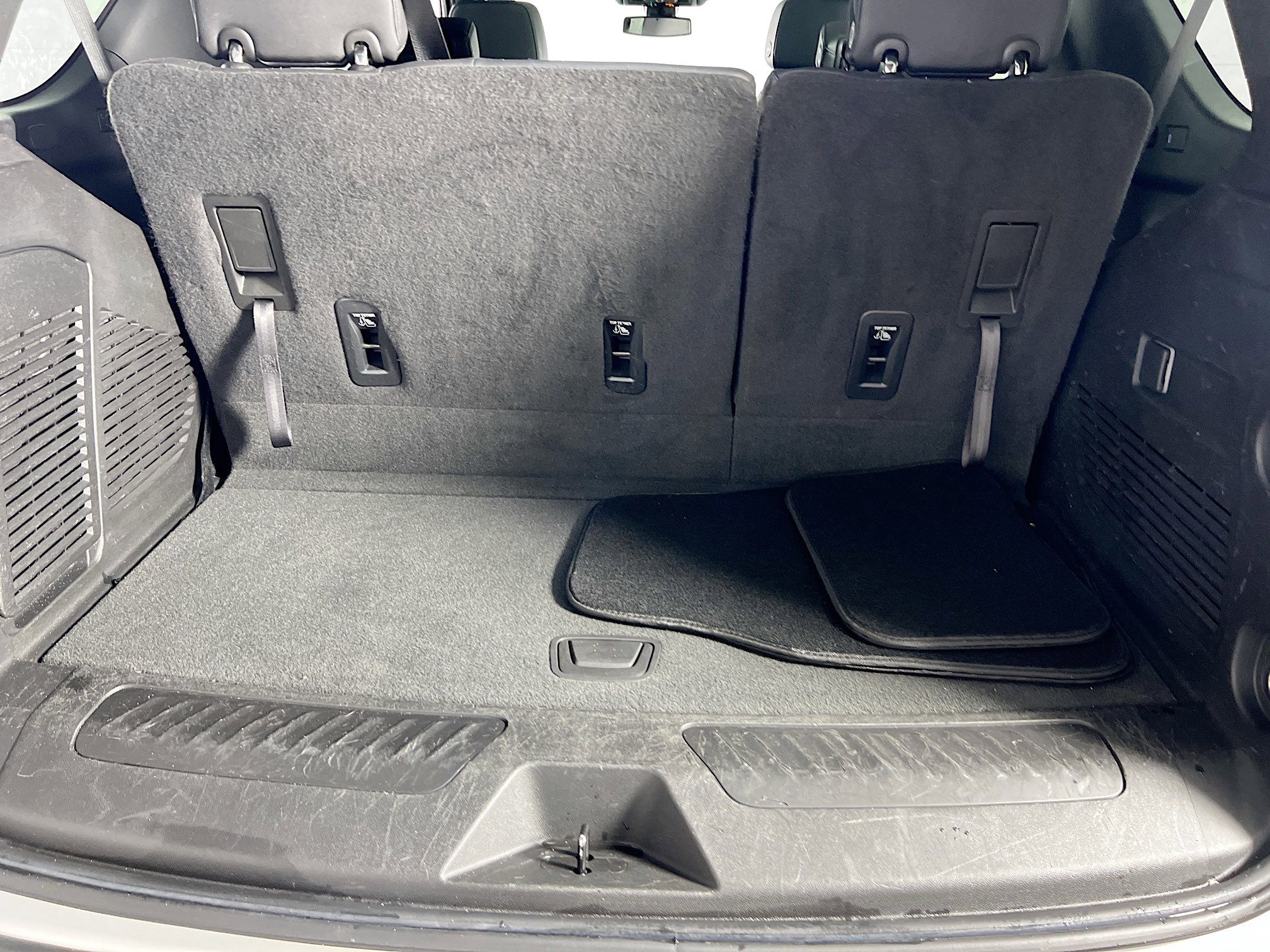 Used 2022 Chevrolet Tahoe LT image 27