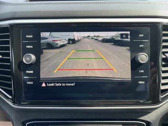Used 2023 Volkswagen Atlas Cross Sport SEL R-Line AWD/4WD image 26