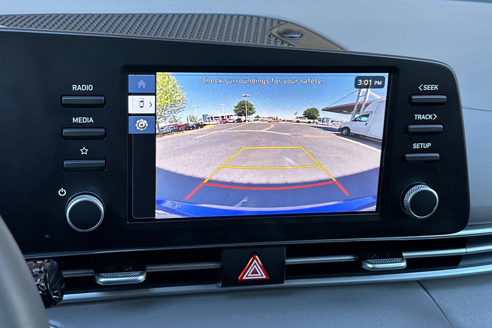 Used 2025 Hyundai Elantra Sport FWD image 20