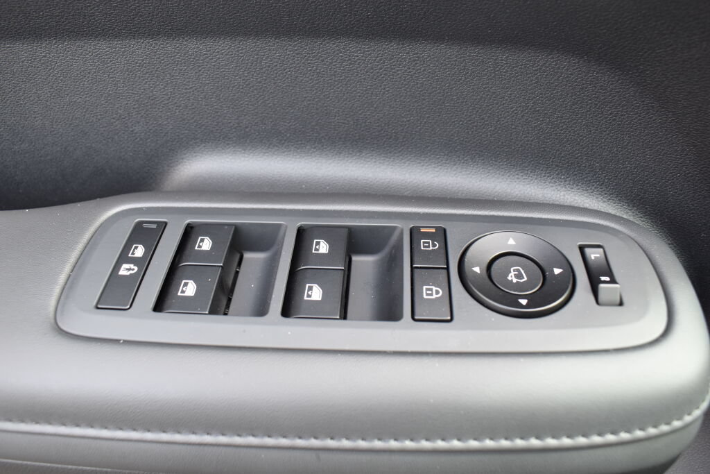 Used 2025 Hyundai Santa Fe Calligraphy AWD/4WD image 16