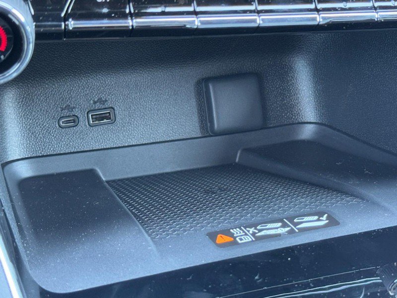 New 2026 Chevrolet Traverse LT w/ Enhanced Driving Package FWD image 13