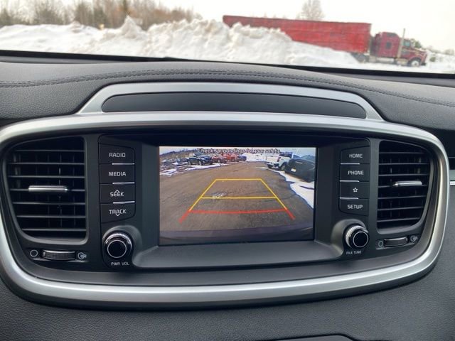 Used 2020 Kia Sorento LX image 22
