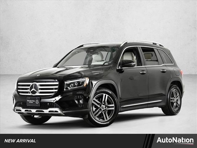 Certified 2026 Mercedes-Benz GLB 250 4MATIC image 1