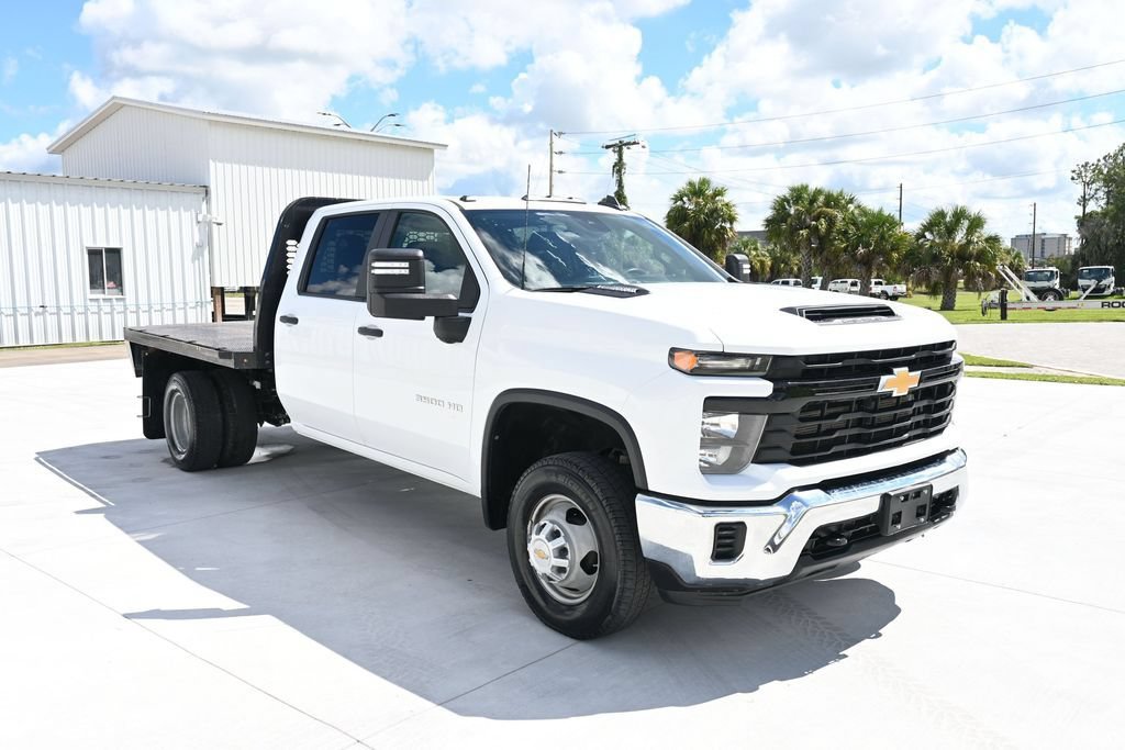 Used 2024 Chevrolet Silverado 3500 W/T w/ WT Convenience Package AWD/4WD image 4