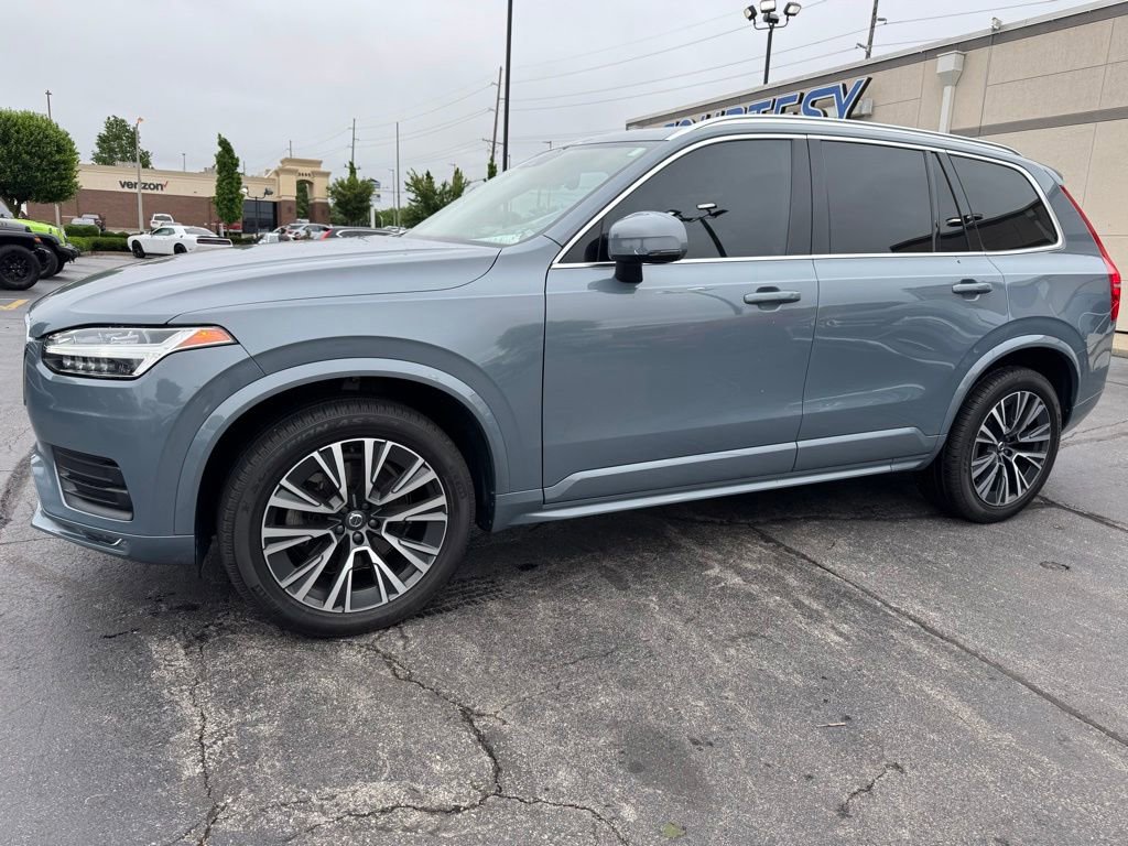 Used 2020 Volvo XC90 T5 Momentum w/ Protection Package AWD/4WD image 2
