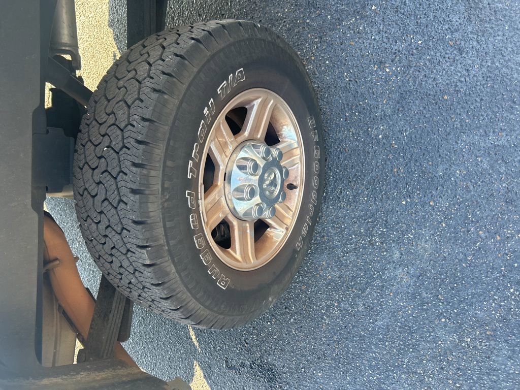 Used 2012 RAM 2500 Laramie w/ Protection Group image 7