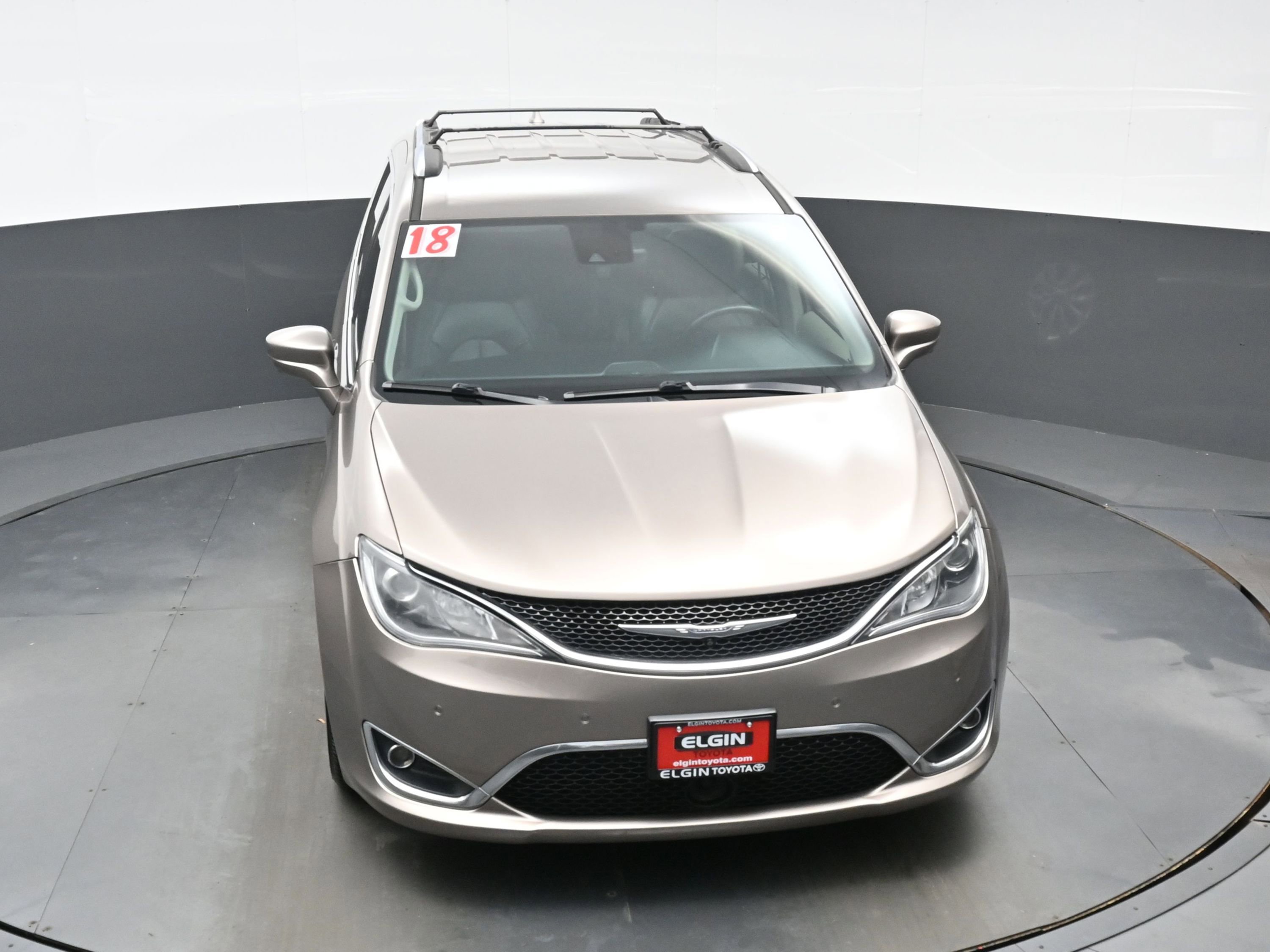 Used 2018 Chrysler Pacifica Touring-L Plus w/ Advanced Safetytec Group FWD image 36