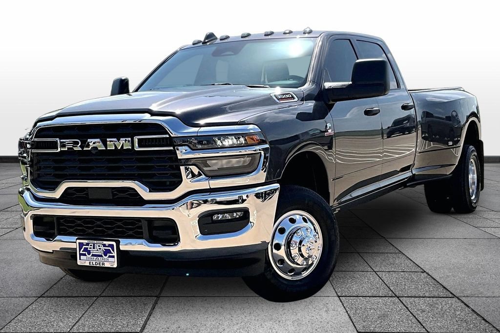 New 2026 RAM 3500 Tradesman w/ Chrome Appearance Group AWD/4WD image 3
