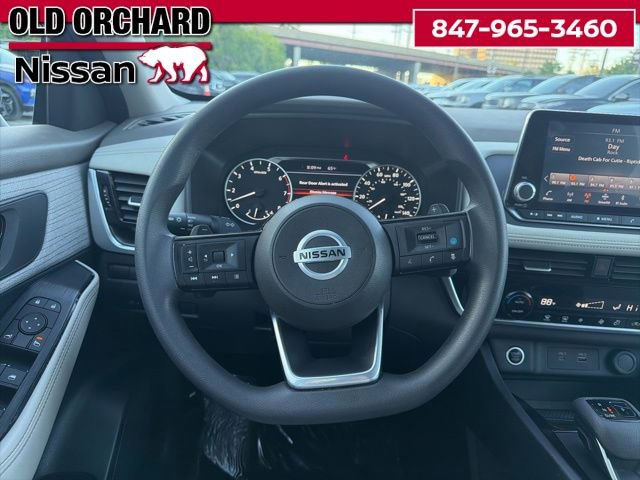 Used 2021 Nissan Rogue SV AWD/4WD image 12