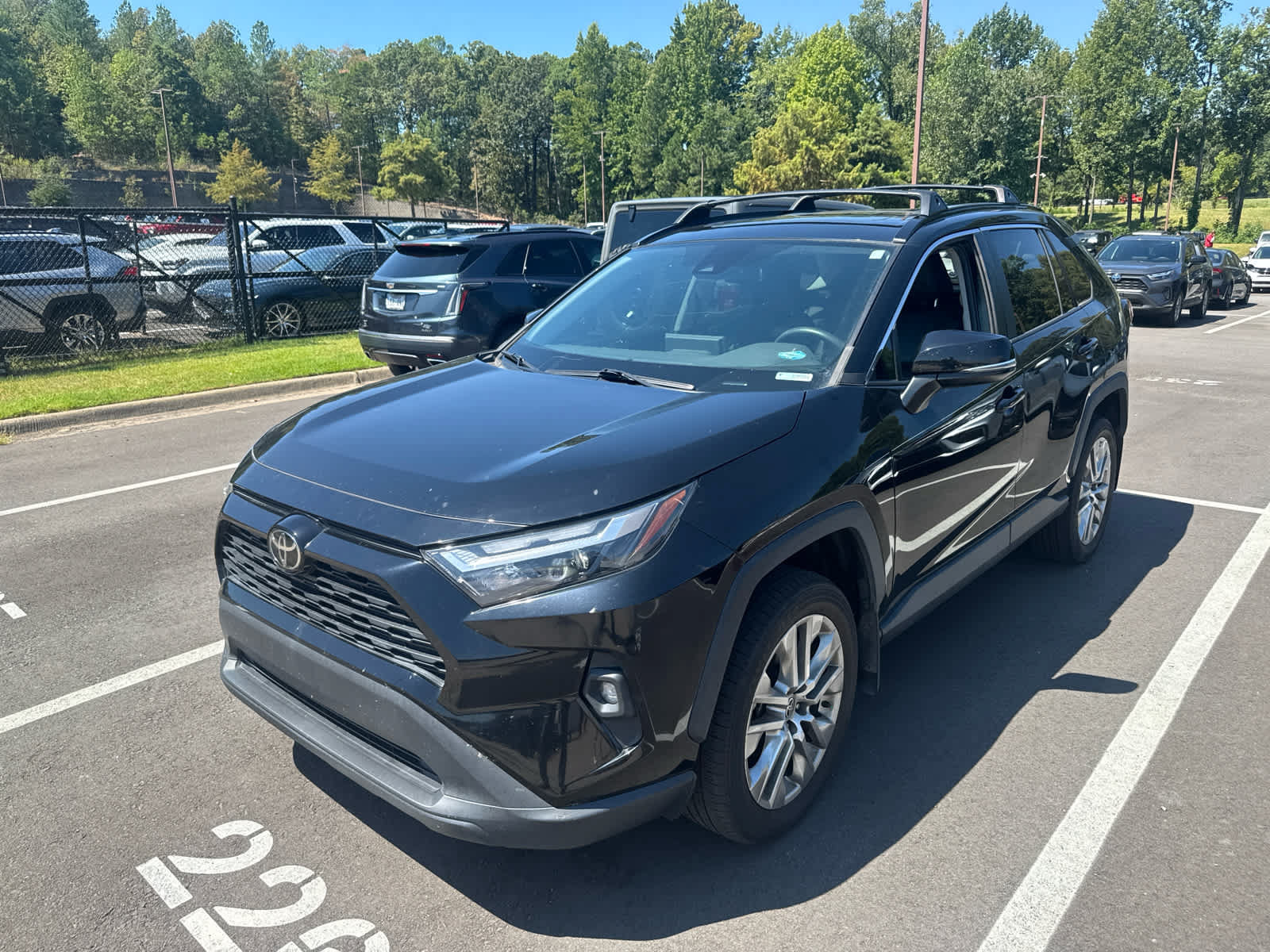 Used 2023 Toyota RAV4 XLE Premium FWD image 2