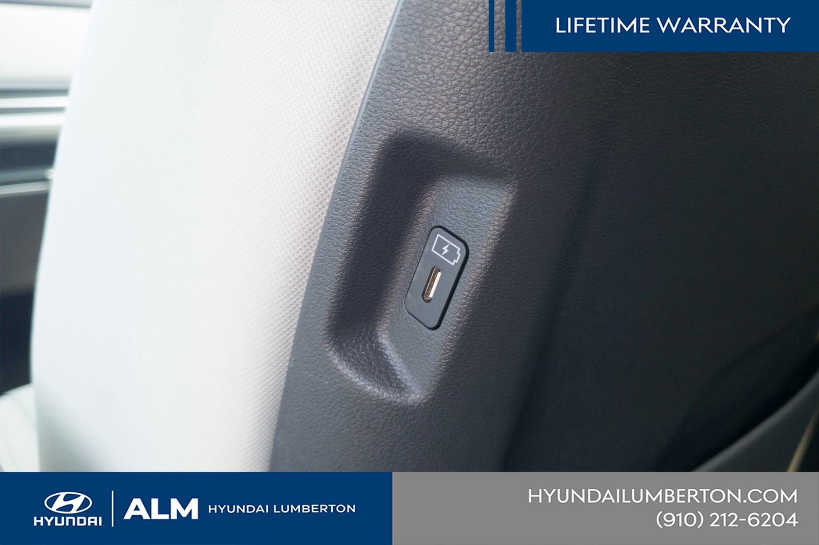 New 2026 Hyundai Santa Fe SE image 22