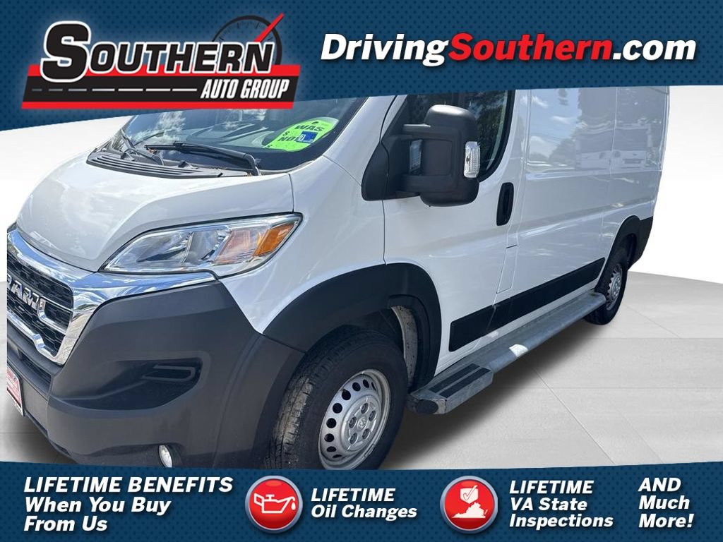 Used 2025 RAM ProMaster 2500 w/ U-Haul Equipment Group FWD 360° Tour