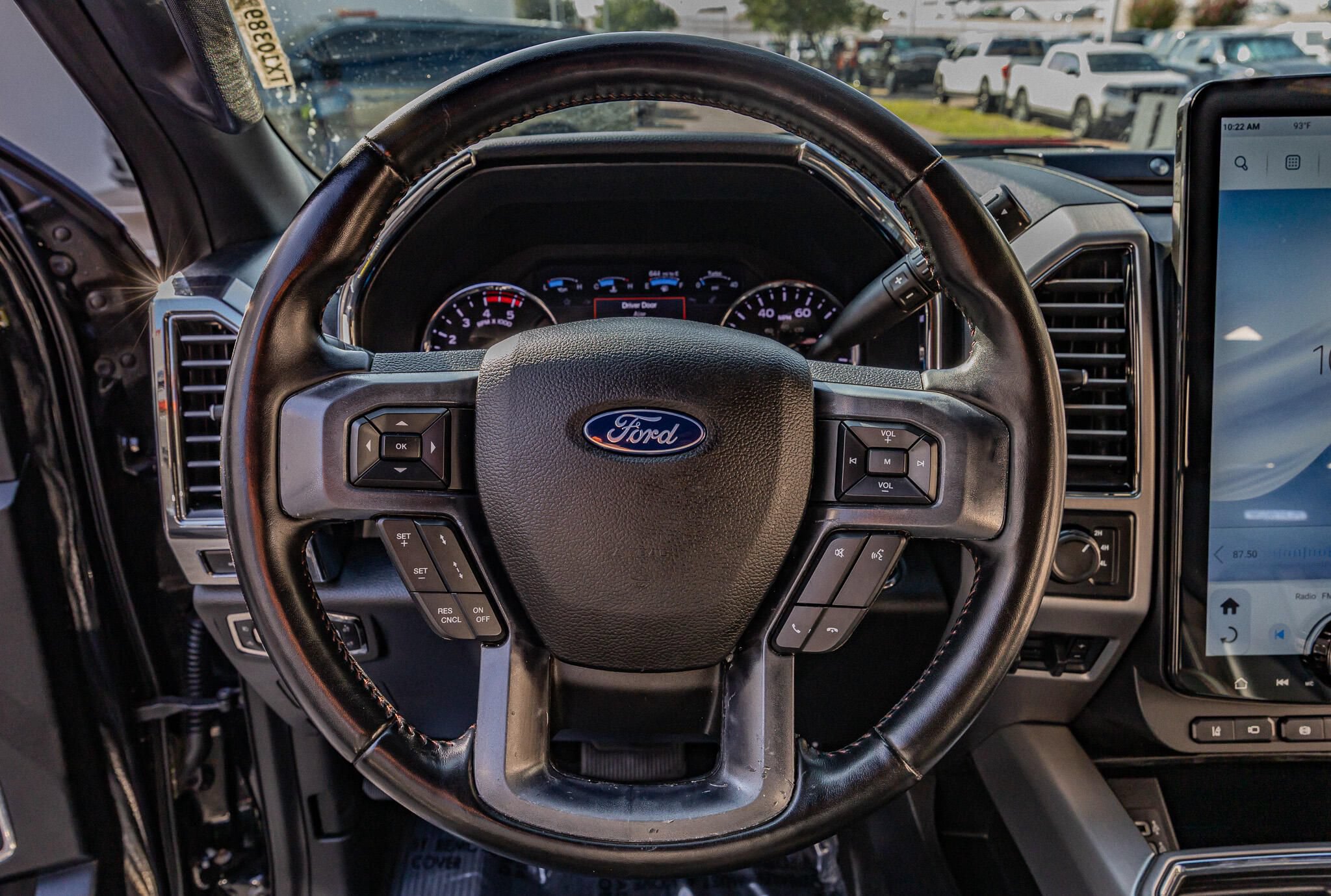 Used 2019 Ford F450 Platinum w/ Platinum Ultimate Package AWD/4WD image 18