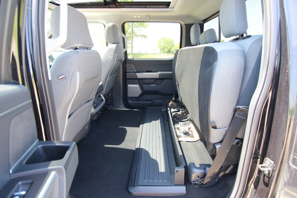 Used 2024 Ford F150 XLT w/ Equipment Group 303A High AWD/4WD image 7