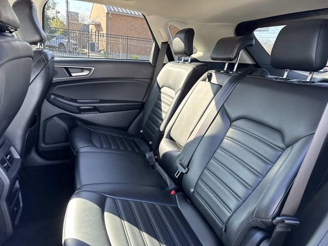 Used 2023 Ford Edge SEL image 15