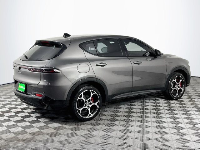 Used 2024 Alfa Romeo Tonale Veloce AWD/4WD image 8