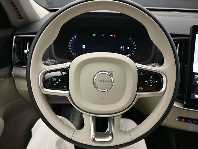 New 2026 Volvo XC90 B6 Ultra w/ Protection Package image 24
