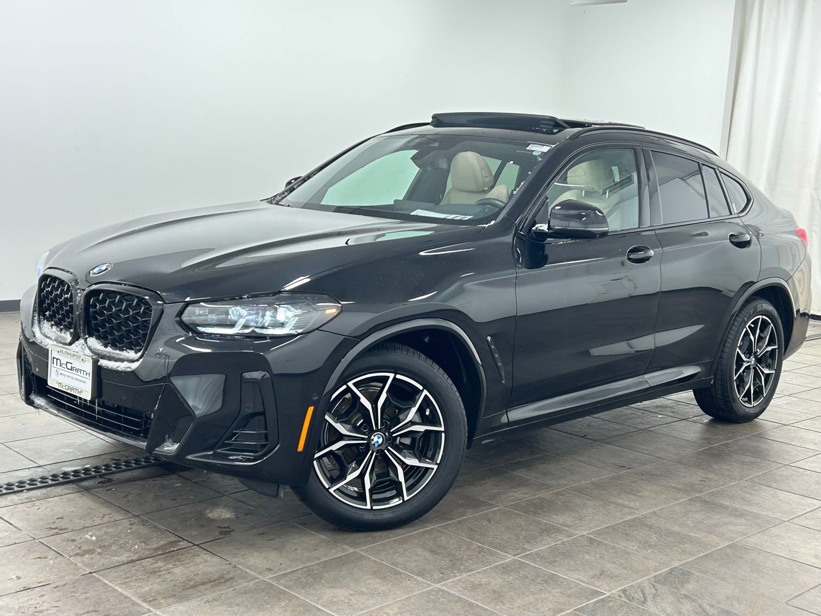 Used 2025 BMW X4 xDrive30i w/ M Sport Package