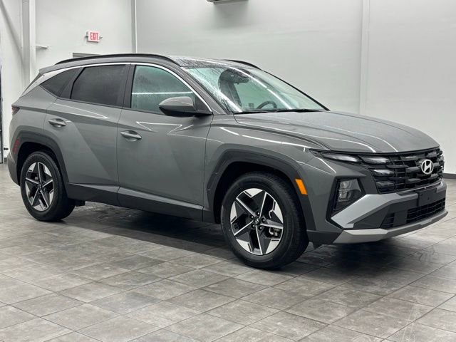 Used 2025 Hyundai Tucson SEL image 1
