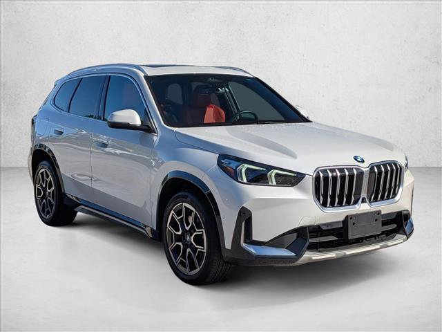 Certified 2025 BMW X1 xDrive28i w/ Premium Package AWD/4WD image 3