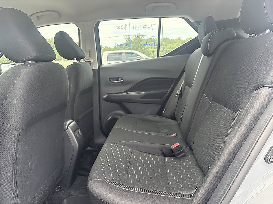 Certified 2024 Nissan Kicks SV FWD image 21