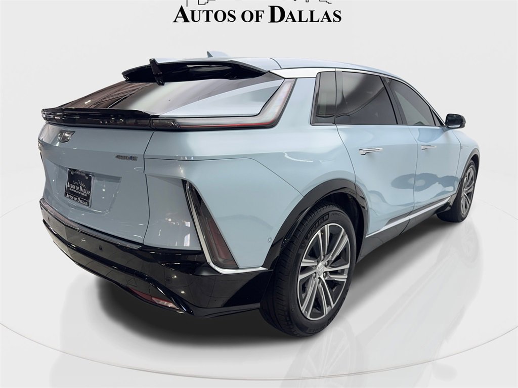 Used 2024 Cadillac Lyriq Luxury image 6