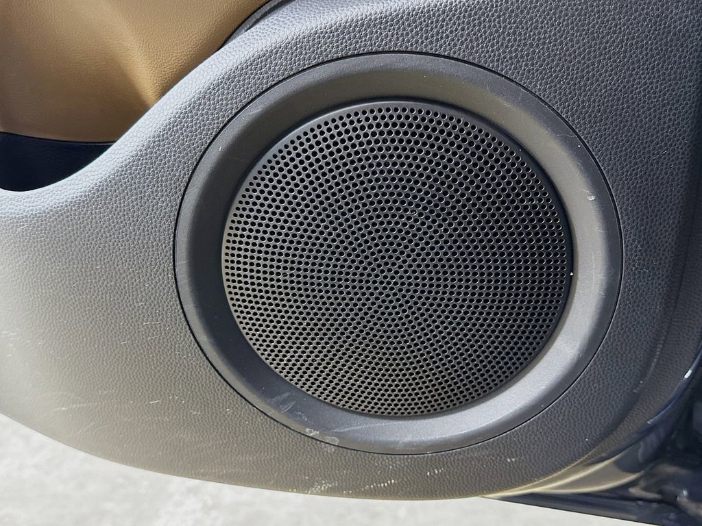 Used 2016 Kia Soul + w/ Audio Package image 31