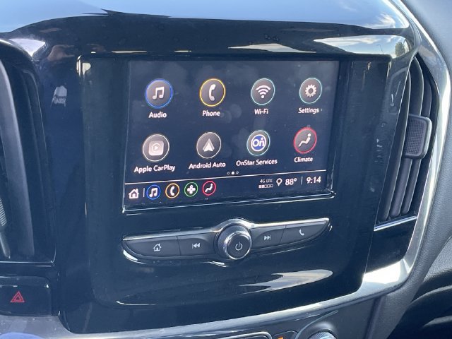 Used 2023 Chevrolet Traverse LT FWD image 16
