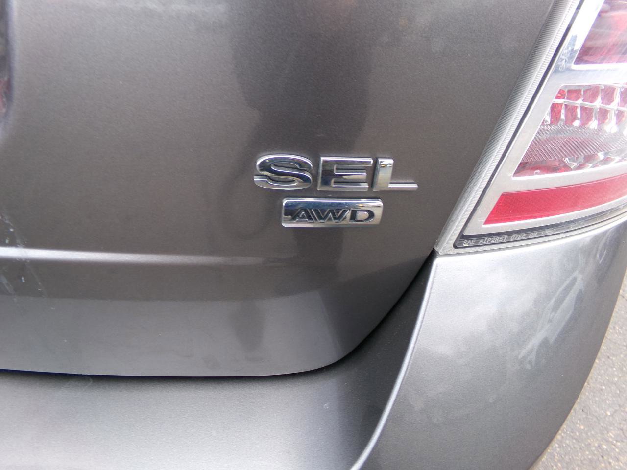 Used 2010 Ford Edge SEL AWD/4WD image 40