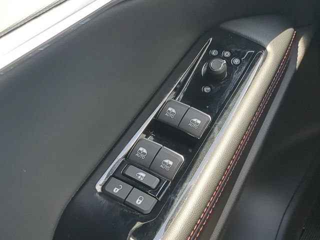 Used 2024 Jeep Wagoneer Launch Edition AWD/4WD image 29