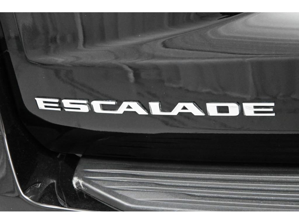 Used 2021 Cadillac Escalade Premium Luxury AWD/4WD image 69
