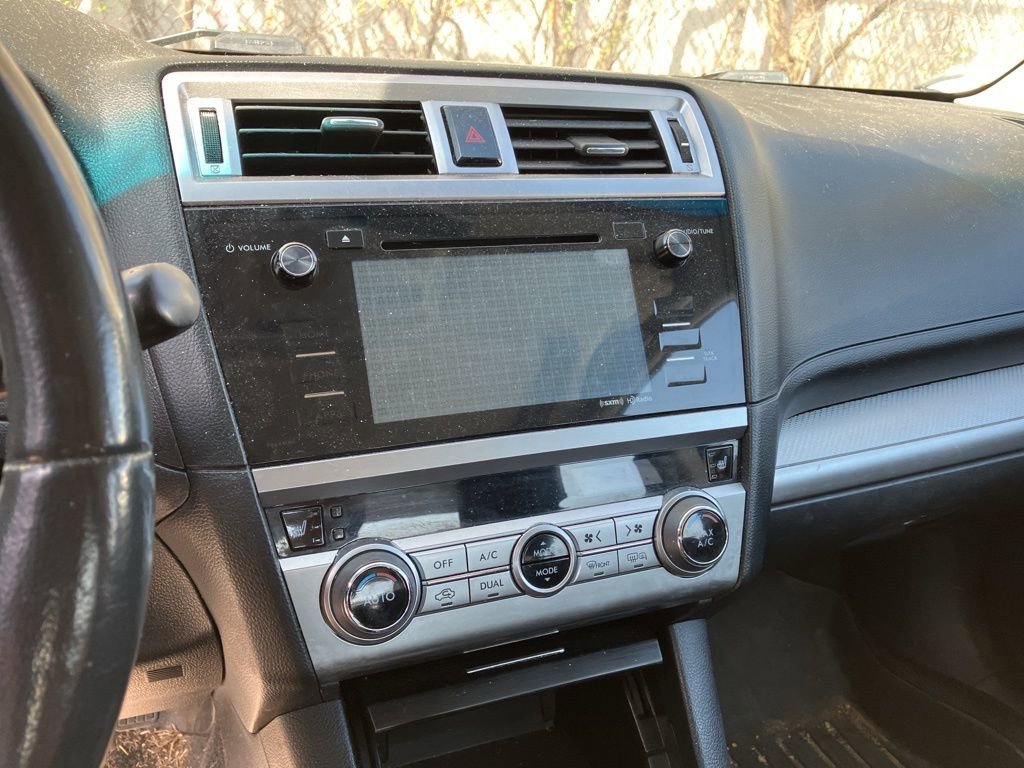 Used 2015 Subaru Legacy 2.5i Premium w/ Moonroof Package image 13