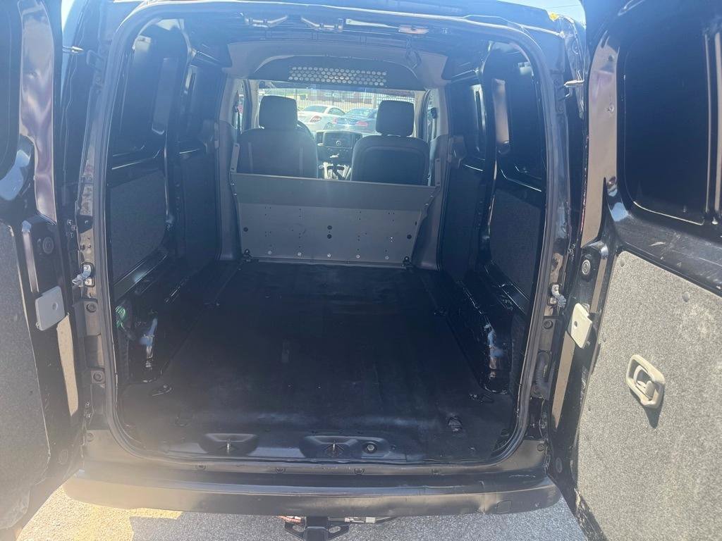 Used 2015 Nissan NV200 S FWD image 13