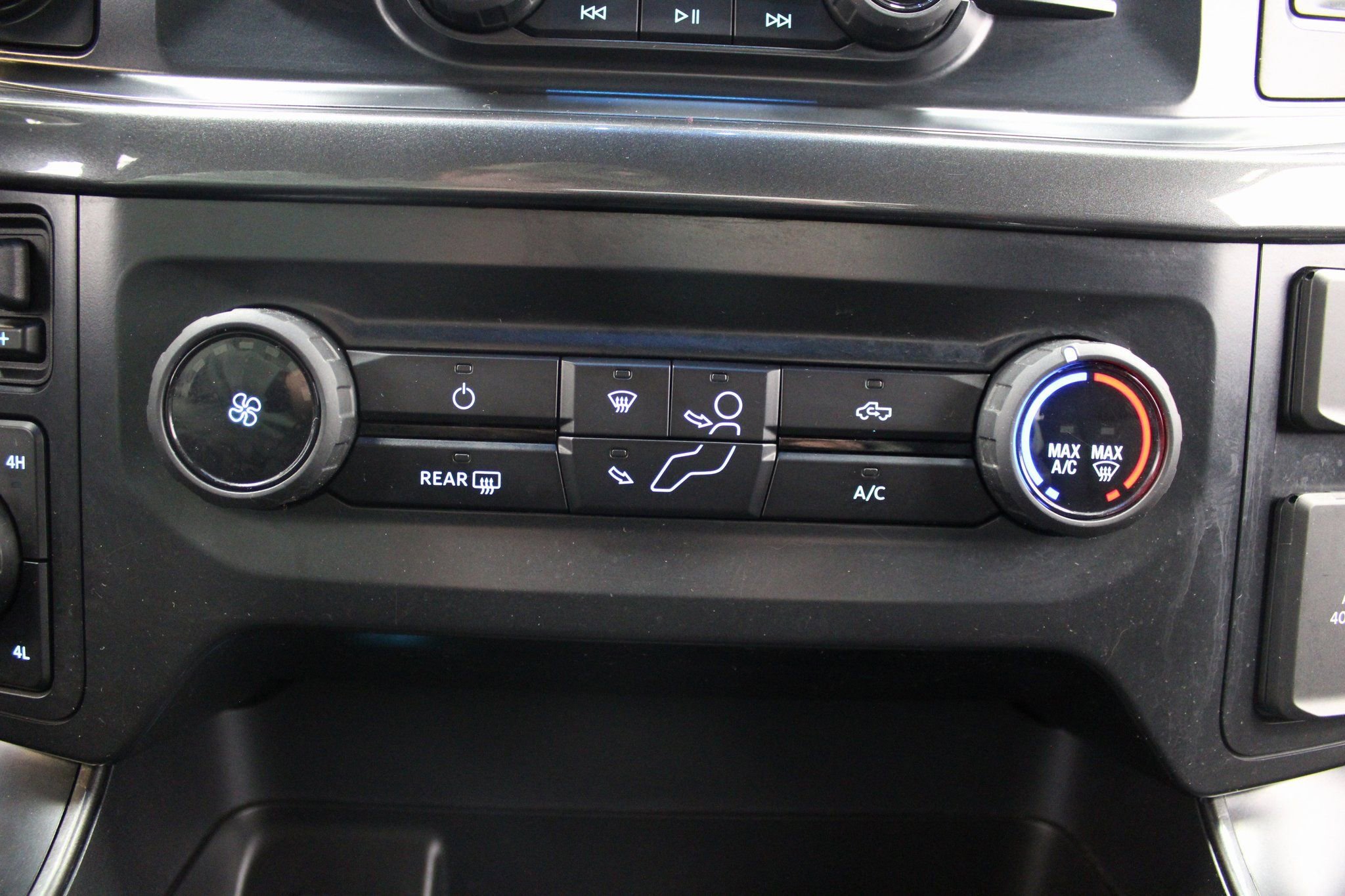 Used 2022 Ford F150 Tremor w/ Tow Technology Package image 43